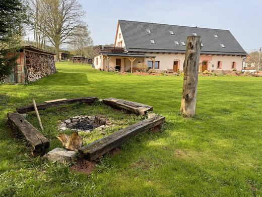 exterier-016-ohniste-blizko-chalupy.jpg